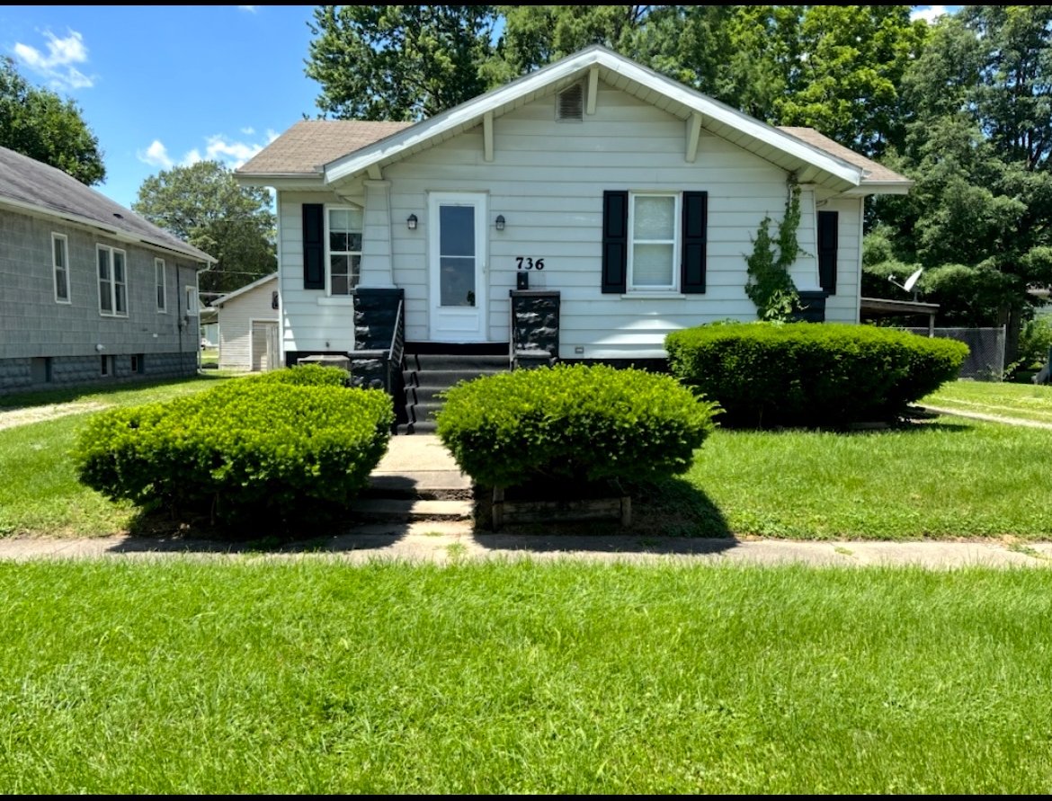 Yard before gravel bed